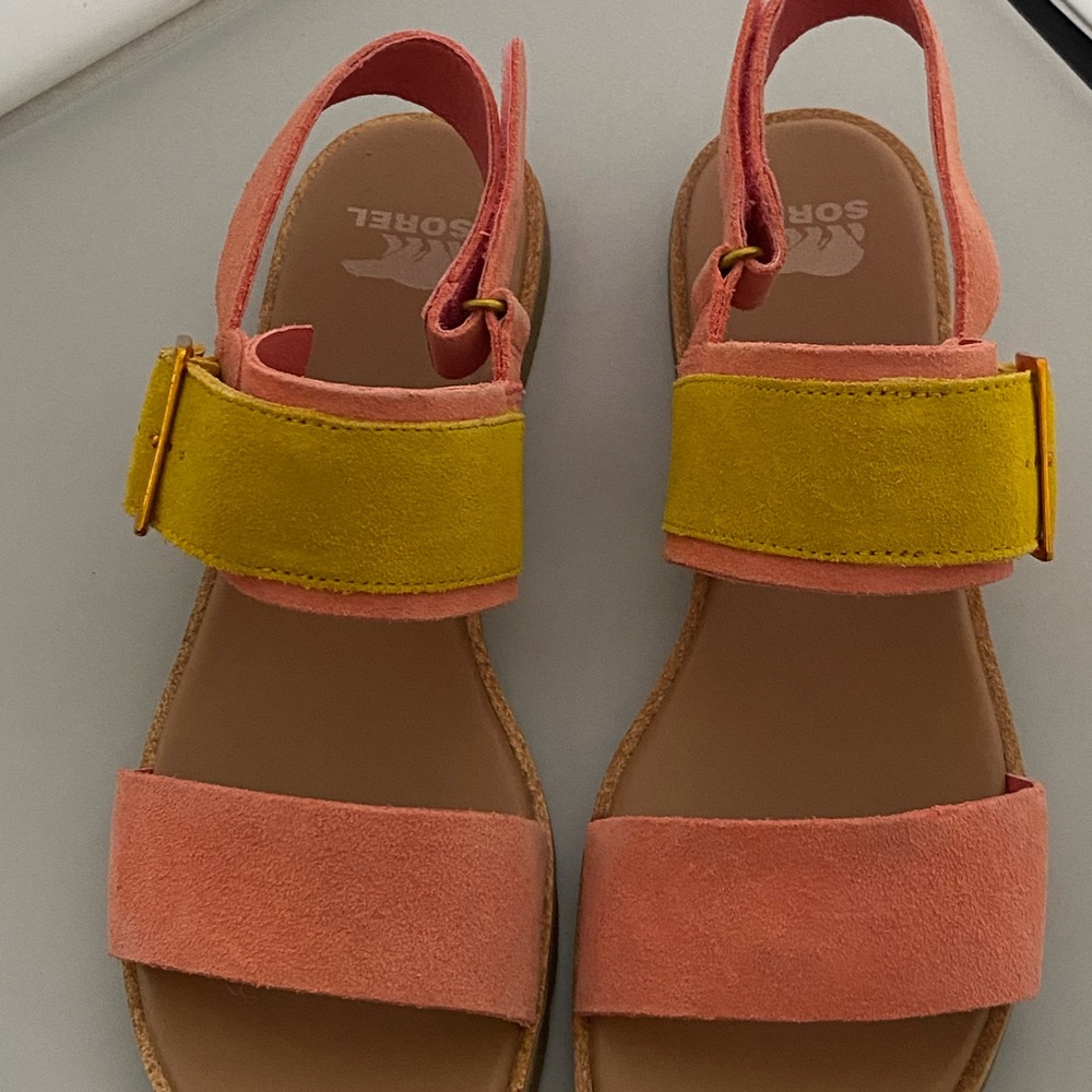 Sorel Coral and Mustard Suede Strap Sandals, Women’s Size 10, NWOT